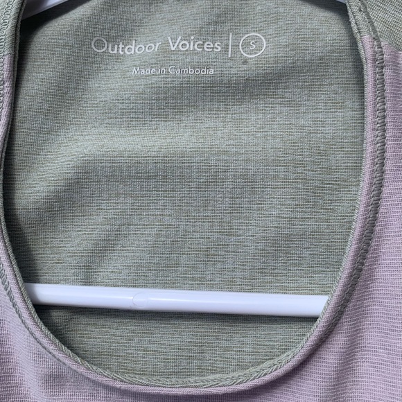 Outdoor Voices Slashback crop - Picture 5 of 5